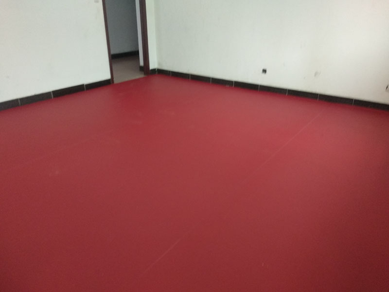 紅色網(wǎng)格紋羽乒乓球地PVC運(yùn)動(dòng)卷材地板施工流程圖